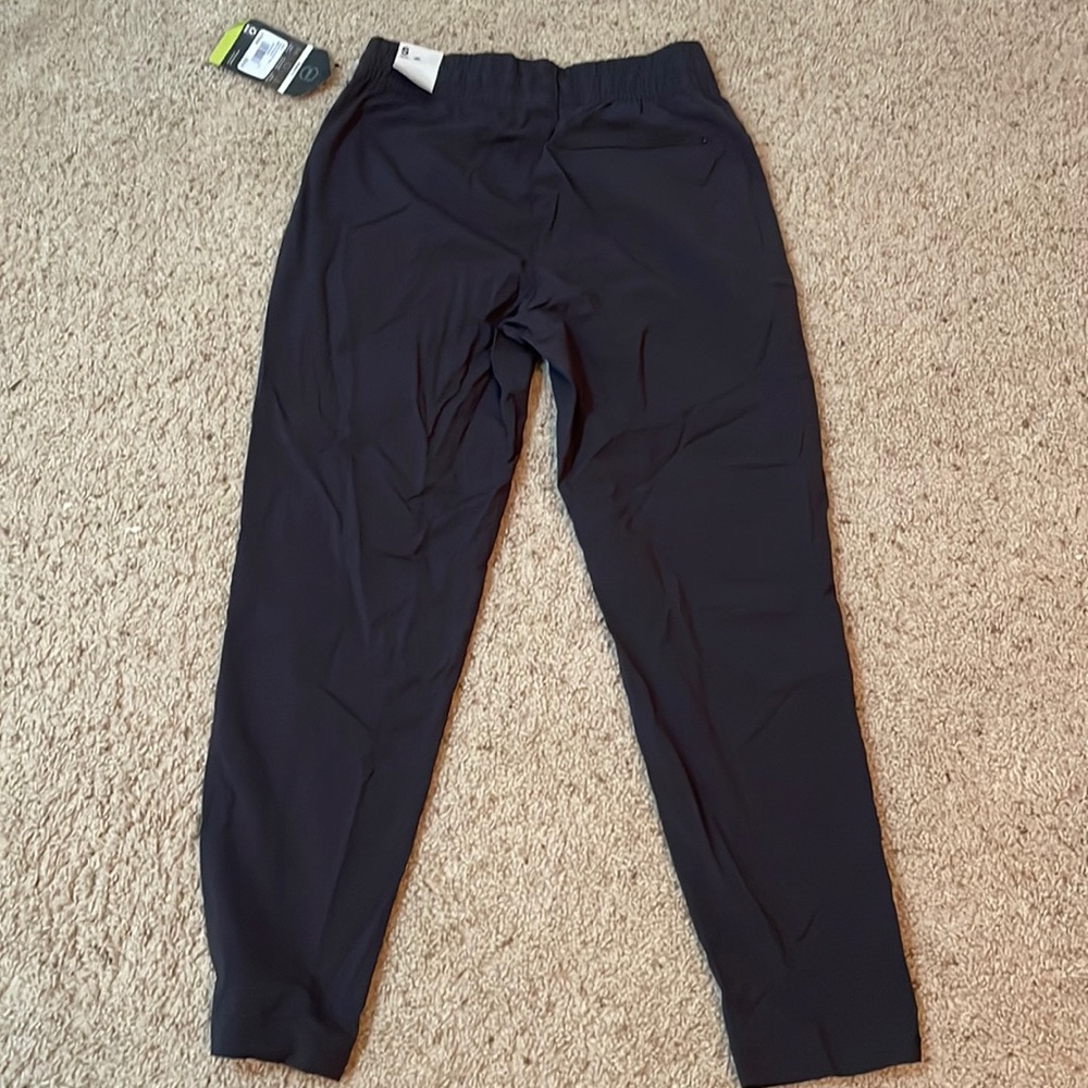 REI black Savanna Trail Pants Size 4 Petite. New With Tags! Stretchy & Light! - Picture 2 of 6